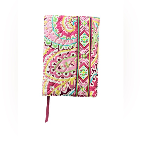 Vera Bradley Book Cover with ribbon bookmark - Picture 5 of 5
